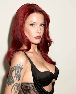 Halsey OnlyFans Leaked Free Thumbnail Picture - #luMHNbR4lg