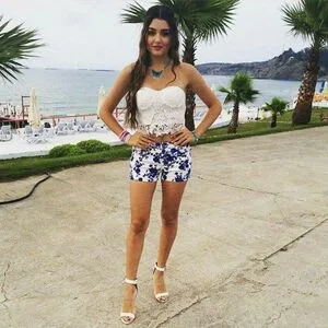 Hande Ercel OnlyFans Leaked Free Thumbnail Picture - #zc66oTRN3V