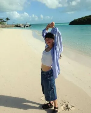 Hannah Bahng Thumbnail Picture