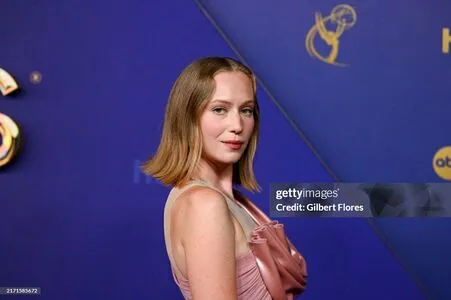 Hannah Einbinder OnlyFans Leaked Free Thumbnail Picture - #2VXo3Y7g2w