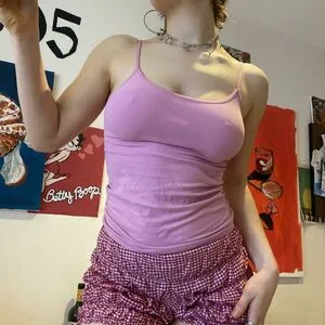 Hannah Feldman Thumbnail Picture