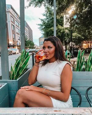 Hannah Malvone OnlyFans Leaked Free Thumbnail Picture - #4vKSTvIO3H