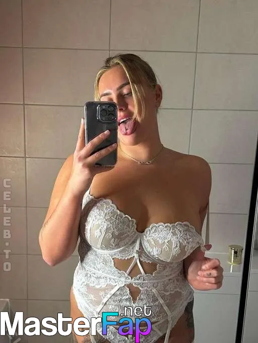 Harriet Barnes OnlyFans Leak Picture - #3Cozbve1fq.