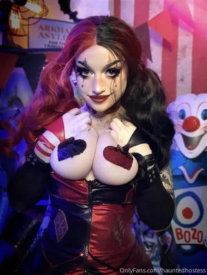 Hauntedhostess OnlyFans Leaked Free Thumbnail Picture - #SJImIIVh2N