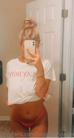 Hayleywhiteeee Thumbnail Picture