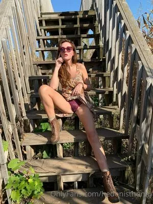 hedonisthoney Thumbnail Picture
