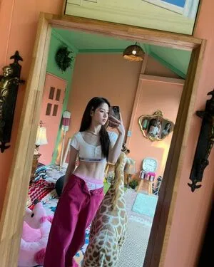 Heejin OnlyFans Leaked Free Thumbnail Picture - #avFCTBEy2O