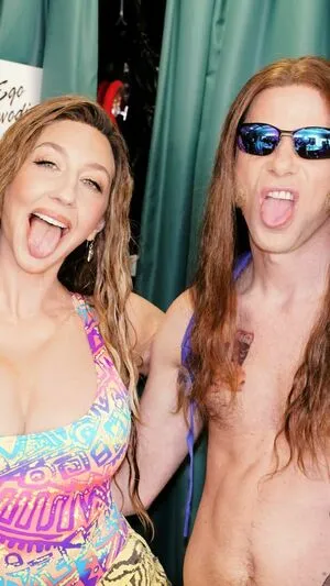 Heidi Gardner OnlyFans Leaked Free Thumbnail Picture - #TpQGbKy6du