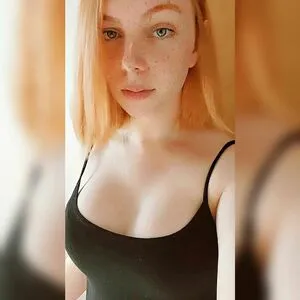 Helena Borba Thumbnail Picture