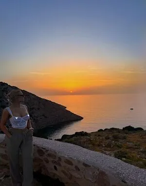 Heleneelises Helene Elise Strom Helenees Thumbnail Picture