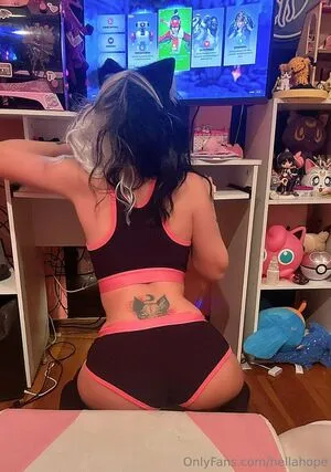 Hellahope OnlyFans Leaked Free Thumbnail Picture - #CssakyILE1