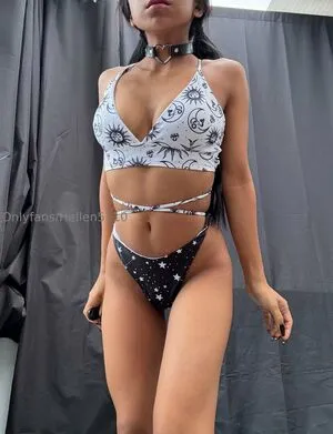 Hellen5110 OnlyFans Leaked Free Thumbnail Picture - #LKDlbOKun2