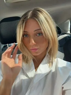 Hello Iris OnlyFans Leaked Free Thumbnail Picture - #jD7UNlBvqu