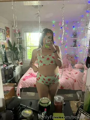 Helloella OnlyFans Leaked Free Thumbnail Picture - #ZqfrXtudyt