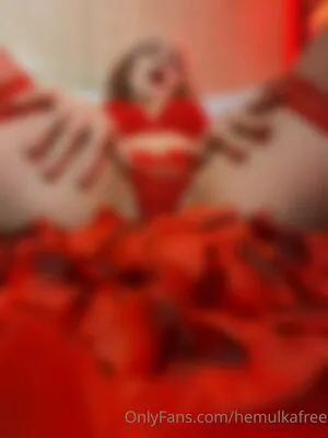 Hemulkafree OnlyFans Leaked Free Thumbnail Picture - #rsfcpJMqia