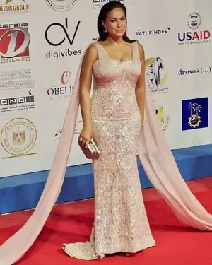 Hend Sabry Thumbnail Picture