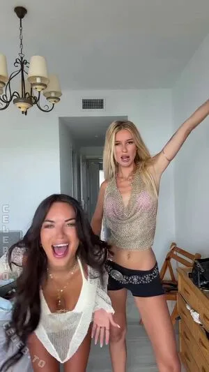 Henna OnlyFans Leaked Free Thumbnail Picture - #LLBMMWHREr