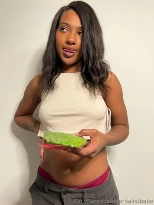 Herbalistbabe OnlyFans Leaked Free Thumbnail Picture - #VdSWMh6zXQ