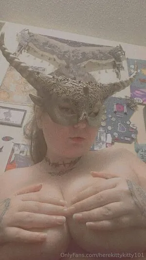 Herekittykitty101 Thumbnail Picture