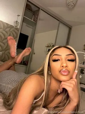 Herfeetonfleek OnlyFans Leaked Free Thumbnail Picture - #lcGmBLSWWI