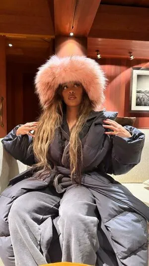 Hermusicofficial Thumbnail Picture
