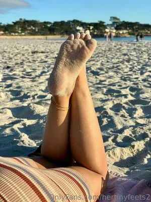 Hertinyfeets2 OnlyFans Leaked Free Thumbnail Picture - #6OJ2lWzqyW