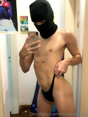 Heyokihey00 OnlyFans Leaked Free Thumbnail Picture - #0Gvql45dHi