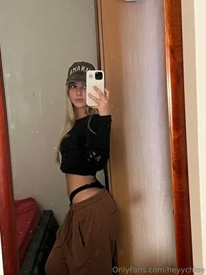 Heyychloe OnlyFans Leaked Free Thumbnail Picture - #dS5F4iQSCE