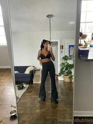 Hickiesnbubbles OnlyFans Leaked Free Thumbnail Picture - #dtwP5hxFW8