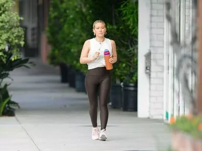 Hilary Duff OnlyFans Leaked Free Thumbnail Picture - #4rtu0M8Rwp