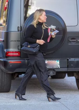 Hilary Duff OnlyFans Leaked Free Thumbnail Picture - #AANN4MVecZ