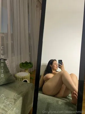 Hilda Schmidt OnlyFans Leaked Free Thumbnail Picture - #Y9Rae9ItyW