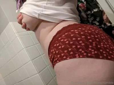 Hildacrumblefree OnlyFans Leaked Free Thumbnail Picture - #IBsuKQ9ssc