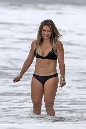 Hillary Duff OnlyFans Leaked Free Thumbnail Picture - #c7Mm5Uy0Cc