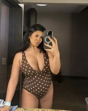 Hispanic OnlyFans Leaked Free Thumbnail Picture - #01HQ8wTflw