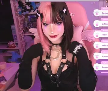 Hitomi Okami Thumbnail Picture
