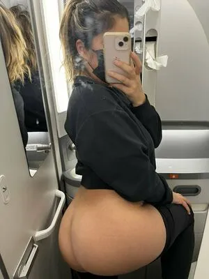 Hoecakez Thumbnail Picture
