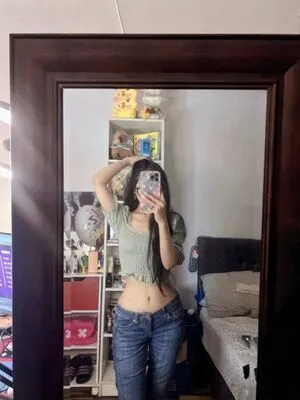 Holisofi Thumbnail Picture