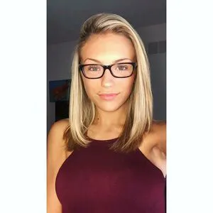 Holly Cloar Thumbnail Picture