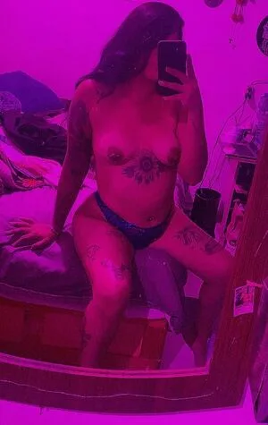 Holly Hell18 OnlyFans Leaked Free Thumbnail Picture - #p6L3BkSwcD