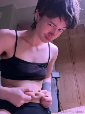Holyheck Thumbnail Picture