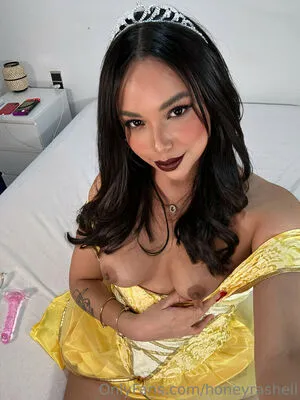 Honeyrashell OnlyFans Leaked Free Thumbnail Picture - #j7Y8RIuua8