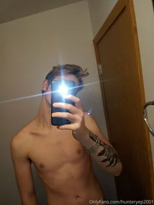 Hot Hunter OnlyFans Leaked Free Thumbnail Picture - #WasouDtaw4