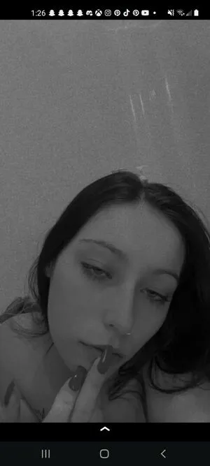Hotgirl Thumbnail Picture