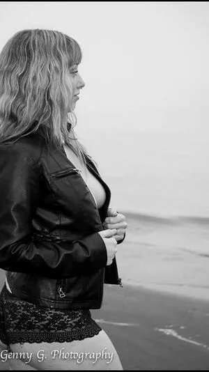 Hotwifealy Thumbnail Picture