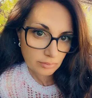 Hotwifehunny Thumbnail Picture