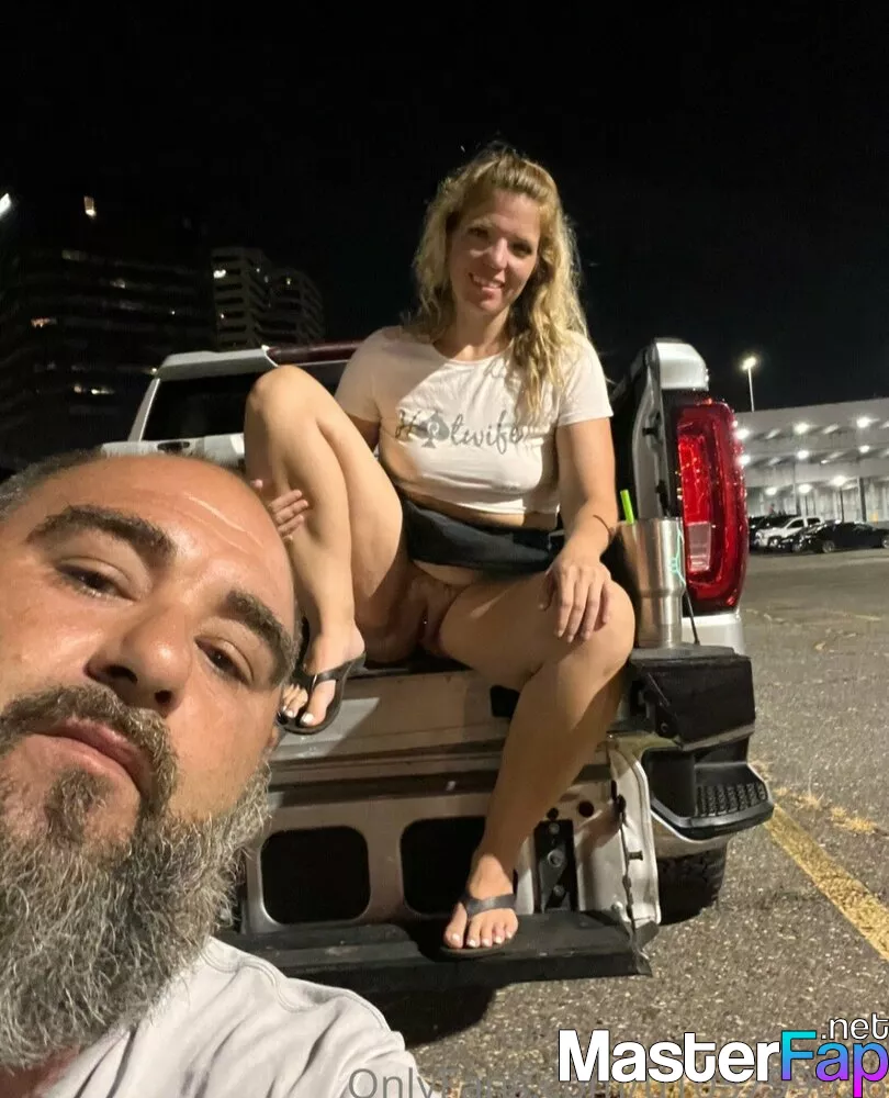 Hotwifekat2022 Nude OnlyFans Leak Picture r4nFDvgB7E | MasterFap.net