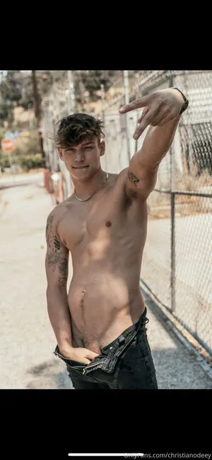 Hungodeyfree OnlyFans Leaked Free Thumbnail Picture - #DEbahzGCEo