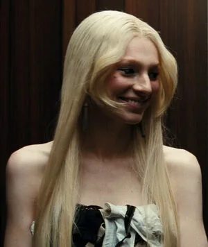 Hunter Schafer OnlyFans Leaked Free Thumbnail Picture - #DexWXAF7cc