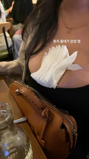 Hyo OnlyFans Leaked Free Thumbnail Picture - #ZNBmDj9eME